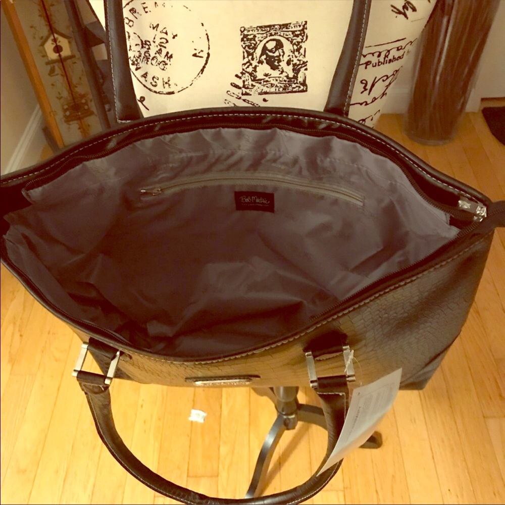 ✨HP✨DESIGNER BOB MACKIE BLACK CROCODILE TOTE - Picture 3 of 8